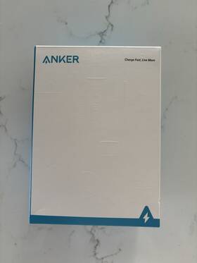 Anker 194644049102 Powerwave 10 Stand With 2 Usb-a Ports Wireless Charger