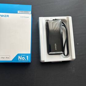 A1637 Anker Power Bank 10k Fusion Built-in Cable - Black