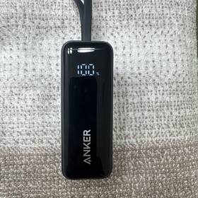 Aka1636 Anker 3-in-1 Power Bank 5000mah 30w Usb-c Charger Builtin Cable Foldable Adapter