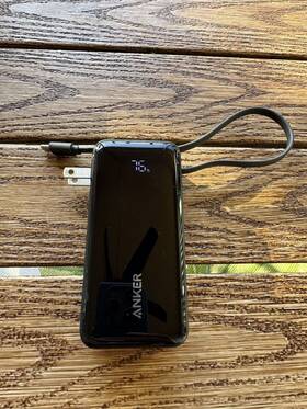 Aka1637 Anker Nano 3-in-1 Power Bank 10000mah Built-in Cable 30w Usb-c Charger