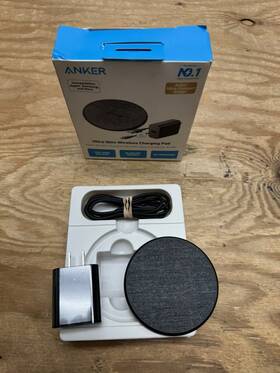 B2548jf1-1 Anker 318 Ultra-slim Wireless Charging Pad - Black Cable And Wall Plug