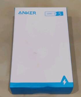 B2633 Anker Powerport Iii 20w Nano Charger With Charging Cable Sealed