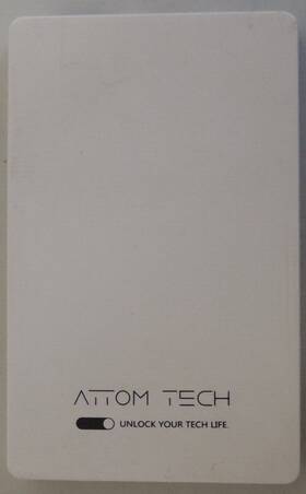 Attom Tech 699962790694 Dual Usb Output Super Slim Power Bank