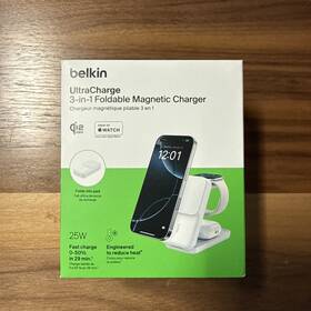 3925ev Belkin Magsafe/qi2 Ultracharge 3-in-1 Foldable Magnetic Charger 25w - White