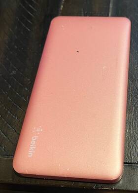F7u020 Belkin Rechargeable Li-ion Battery Pack Power Bank Pink 10 000mah