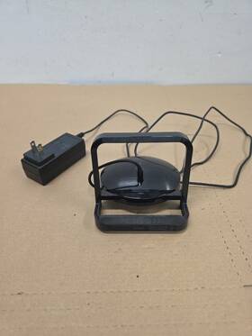 F7u052 Belkin Boost Up Wireless Charging Stand Model Input 15v 1.5a/output 10w