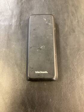 Go1062730 Blackweb Bwc18w101 20100mah Portable Battery Charger