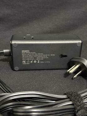 Usp30d3w-3ac2a2c Bseed 30w Gan Charging Station 4-port Usb-a/usb-c With Ac Outlet Black