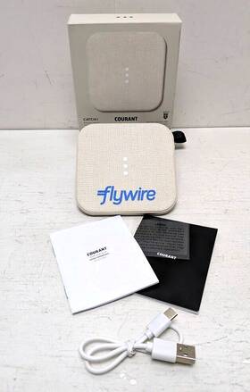 86100286 Courant Essentials Catch 1 Single-device Wireless Charger - Made W Belgian Linen
