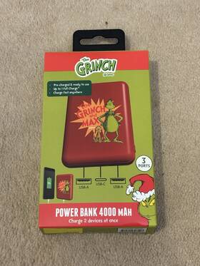 Culturefly 840492303513 New The Grinch And Max Christmas 4000 Mah Portable Charger Power Bank 3 Ports