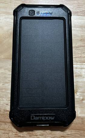 Fd2101 Damipow Black Portable 20000mah Solar Power Bank With Led Flashlights