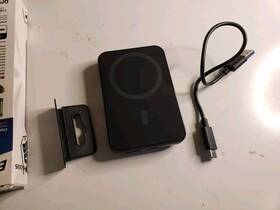 Qm5005 Energizer Ultimate 5 000mah Magsafe Wireless Portable Battery Charger Usb-c Port