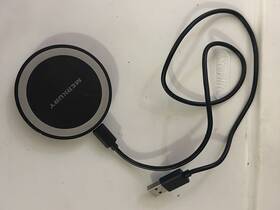 Wc8901ar2 Fastpad Ultra-slim Qi Wireless Charger With Qc 3.0 Adapter Charging P