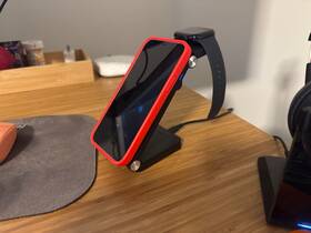 W327 Gejiucai 654538593758 Magnetic Wireless Charger Stand 3 In 1 Foldable - Black