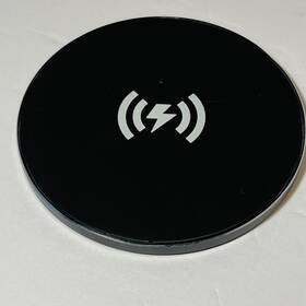 I175530 Gems Qi Wireless Phone Charger - Black