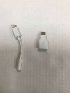 Google 842776102188 Pixel Usb-c To 3.5 Mm Headphone Jack Adapter And Type C Usb Dongle