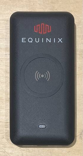Pb163acw-b Heloideo Pb163acwb Aircharge Pro Wireless Powerbank Battery 10 000mah Model