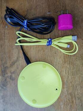 Heyday 191907153545 Blue Qi Enabled Wireless High Speed Charging Pad With Cable And Charger