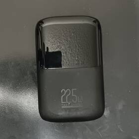 B1-b61 Iniu Portable Charger Smallest 22.5w 10000mah Power Bank With Phone Holder