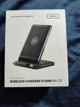 X001wey3vb Iniu 15w Wireless Charger Stand Qi Black-new In Open Box -never Used