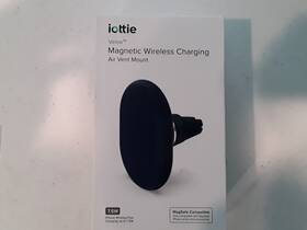 Mgsfio101 Iottie Velox Magnetic Wireless Fast Charging Dock Air Vent Car Mount 7.5w