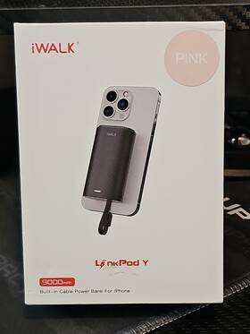 Dbl10000l Iwalk Portable Watch Charger 9000mah Power Bankbuilt In Cable White - For Apple