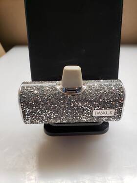 Dbs4500l Iwalk Portable Iphone Charger Model Silver Color
