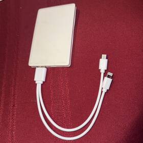 Ubc1800-002a Iwalk Ubc1800002a Charging Pack For Iphone Or Android Devices. Comes W Cables