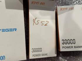 Joyfar Veger Model V111 And Power Banks White 30000mah 10000mah Portable Charger