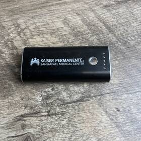 Sm-2801bk Kaiser Permanente Portable Usb Power Bank Black 4400 Mah Capacity