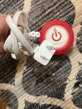 Crgrd-x3-003 Limitless Innovations Chargehub X3 3 Port Usb Charger Desktop Charging Dock Station Red