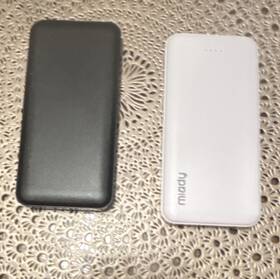 Ad-f10c2 Miady 10000mah Portable Charger Dual Usb Output Set Of 2 Black White With Cables