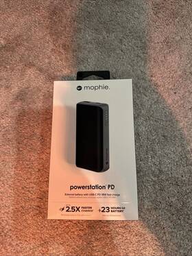 401101509 Mophie Powerstation Pd 6 700mah Portable Usb And Usb-c Charger - Black