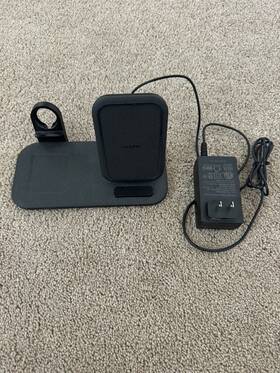 Mophie 840056125681 15w Wireless Charging Stand 3-in-1 - Black Will Not Work On Iphone 15