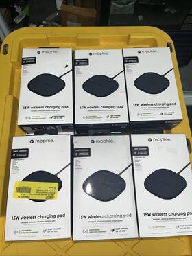 Mophie 840056191402 15w Fast Charge Wireless Charging Pad Lot Of 49