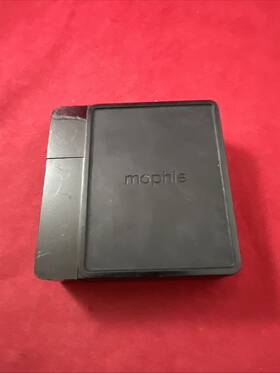 Mophie 848467081107 Powerstation Hub - Portable Battery With Foldable Ac Power Prongs C