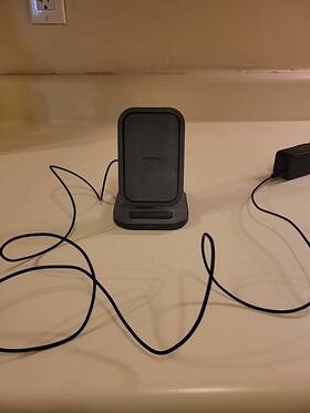 Wrls-stnd-15w Mophie 15w Fast Wireless Charging Stand For Iphones Androids Qi Devices New