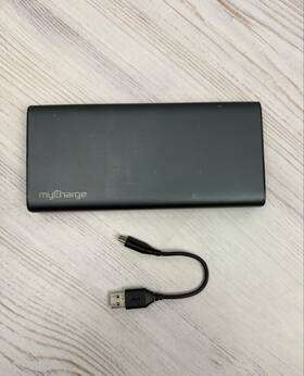290096 Mycharge 847843006994 Mylaptopcharge 26800mah Portable Charger Most Usb Devices Gray