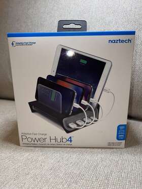 14483 Naztech Adaptive Fast Charge Power Hub 4 Charging Station - Black