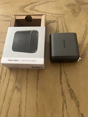 Nomad 856500010885 130w Ysb-c Gan Power Adapter