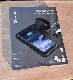 Nm30011a30 Nomad New Base Station Hub Edition Qi Wireless Charging - Black Leather