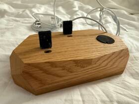 Oakywood 907688754841 Triple Dock And Charger Compatible With Iphones Apple Watches Air Pods