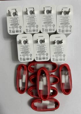 Vcb7cauh Oneplus Lot Of 7 Supervooc Usb-a Power Adapter With Usb To Usb-c Cables