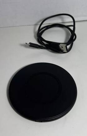 18w1701 Onn Wireless Charging Pad For Mobile Phones Model Onb Input Dc 5v/2a