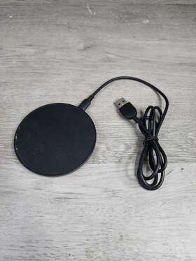 Wiablk100008472 Onn 5w Wireless Qi Phone Charging Pad Only Universal Black Tested