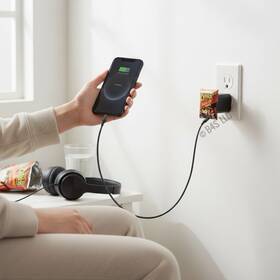 Ch3241 Orbit Innovations Flamin Hot Cheetos 20w Wall Charger Usb-c And Usb-a Dual Port Fast Charge
