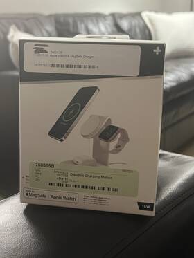78-80870 Otterbox 15w 3-in-1 Charging Station With Magsafe For Iphone/apple Watch/airpods