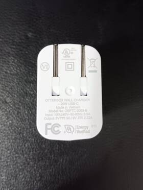Obftc-0069-b Otterbox Obftc0069b Wall Charger 20w Usb-c Model #obftc-0069-b Preowned Tested Works Great