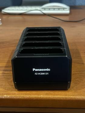 Fz-vcbn131 Panasonic Fzvcbn131m 5-bay Battery Charging Cradle For Toughpad/toughbook