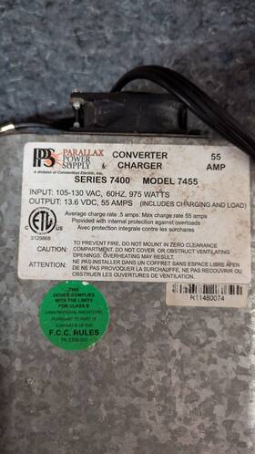 91506982 Parallax Power Components Model 7455 55 Amp Converter Charger 7400 Series Rv